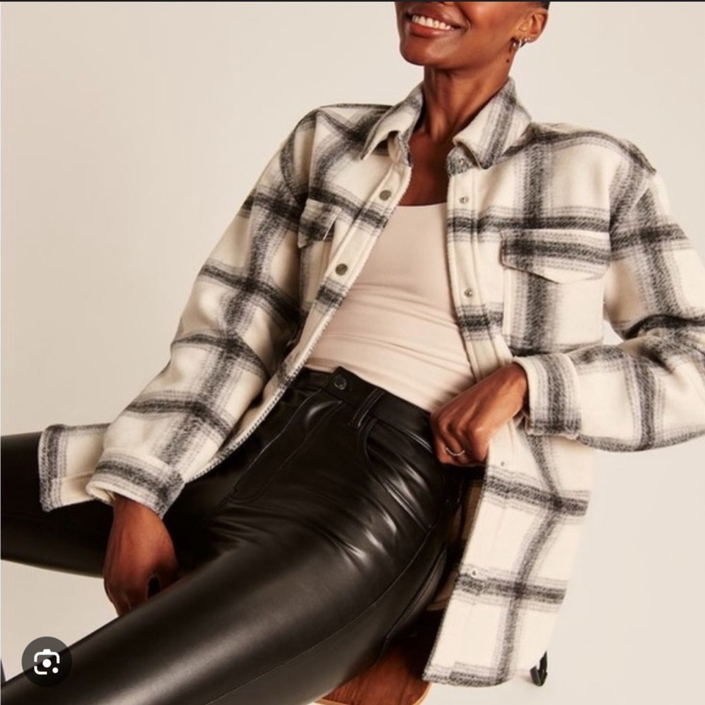 NWT Abercrombie plaid shacket